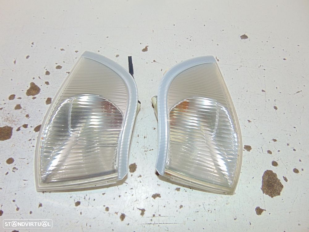 Volvo V40 ou S40 piscas da frente originais - 6