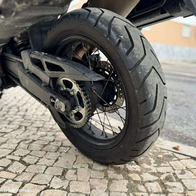 Honda Africa Twin CRF 1000 - 28