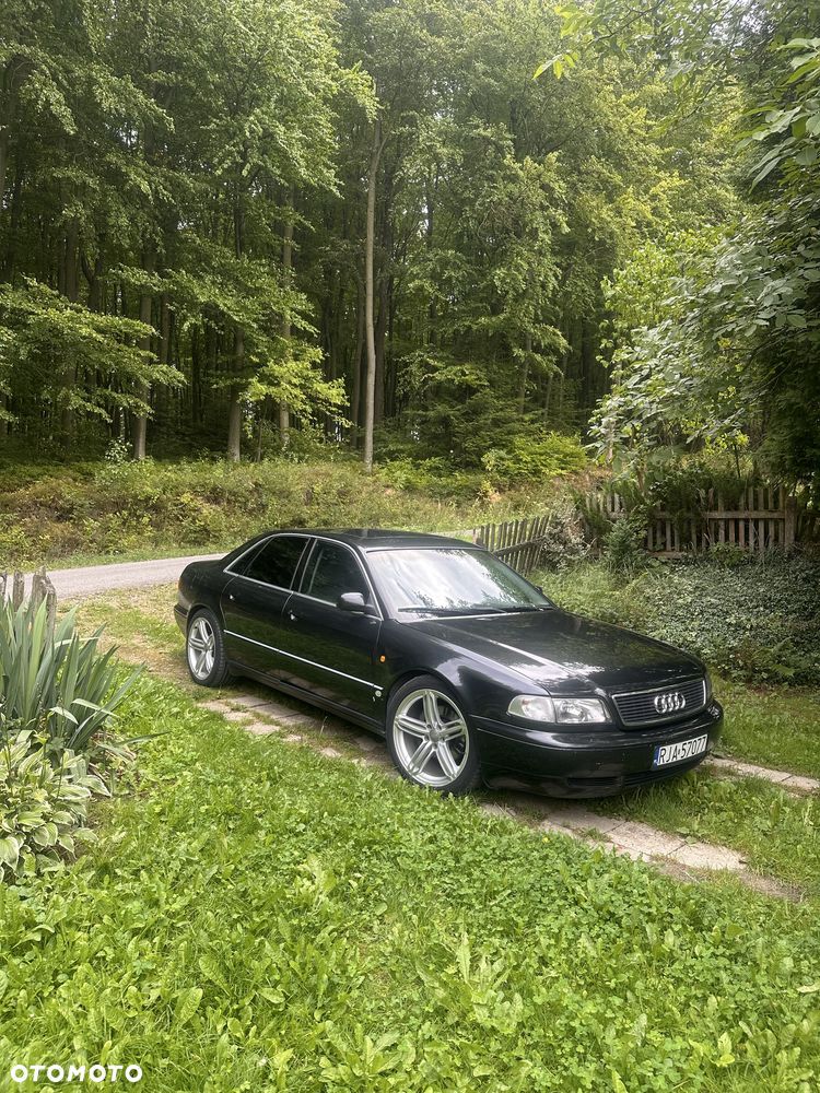 Audi A8 - 3