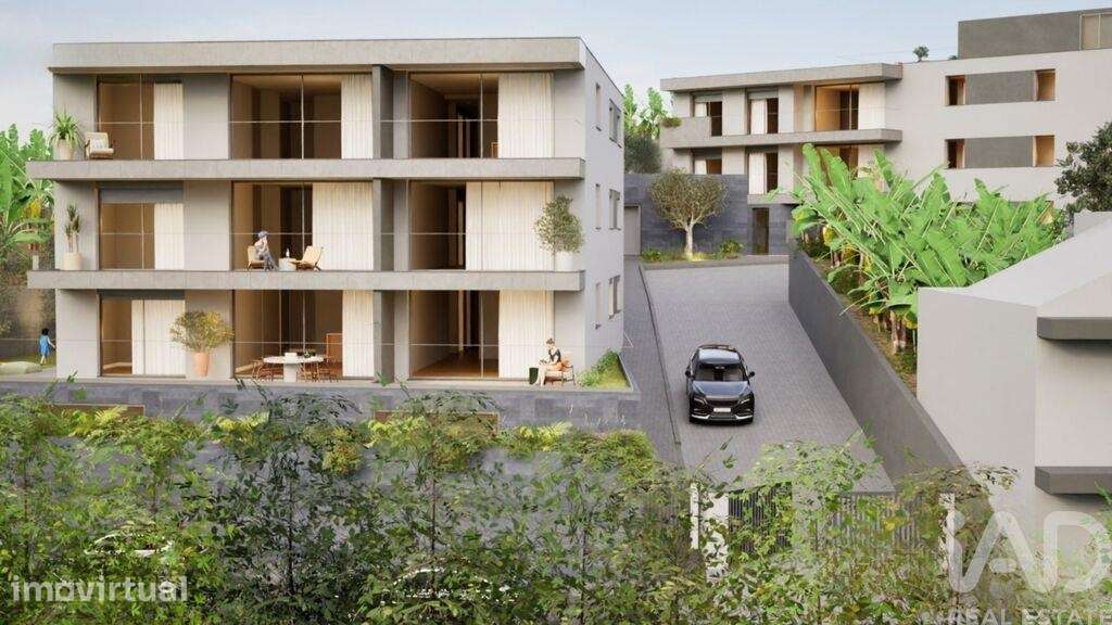 Apartamento T2 em Câmara de Lobos de 121,00 m2 - Grande imagem: 2/10