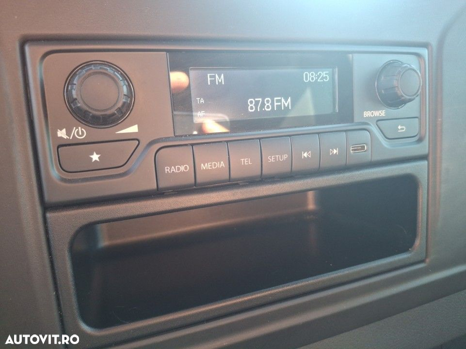 Mercedes-Benz Sprinter - 15