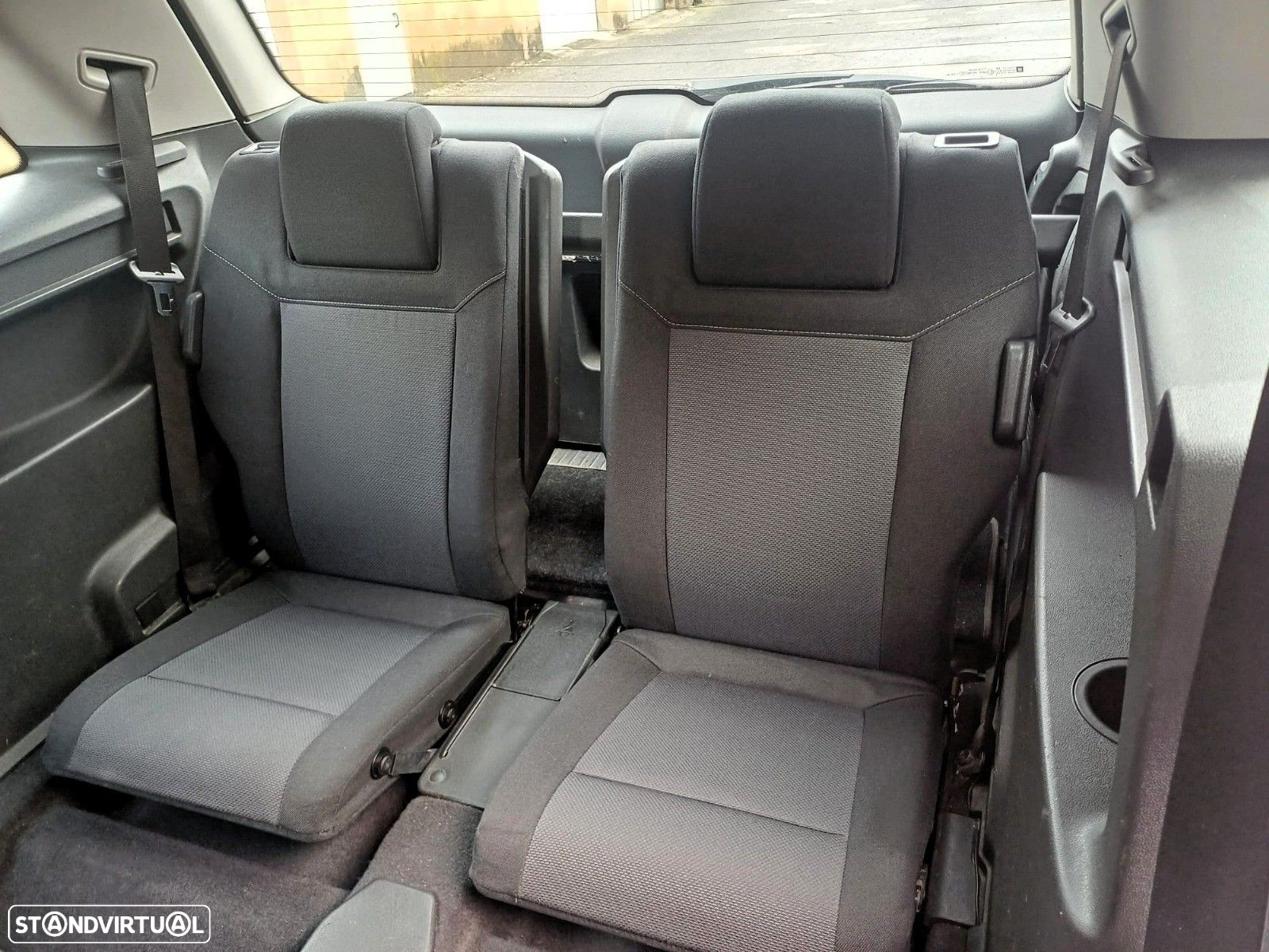 Opel Zafira 1.9 CDTi Enjoy - 10