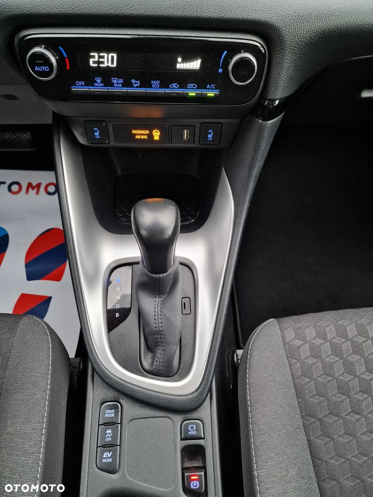 Toyota Yaris Hybrid 1.5 Comfort - 19