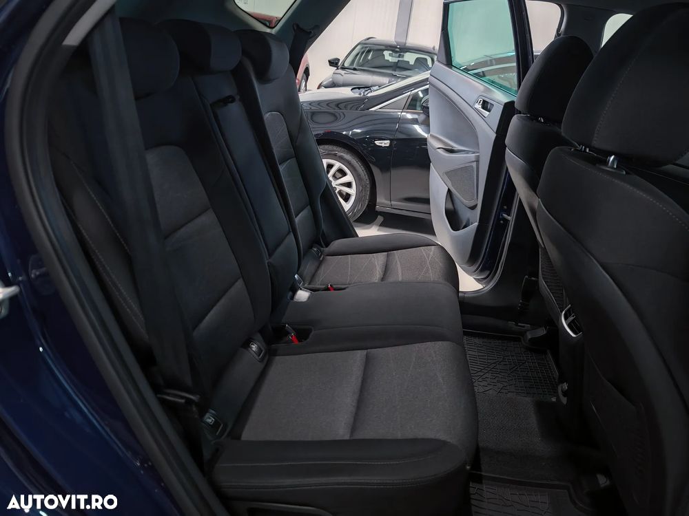Hyundai Tucson blue 1.6 CRDi 4WD DCT Premium - 18