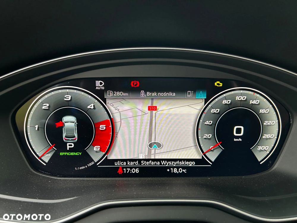 Audi Q5 Sportback - 16