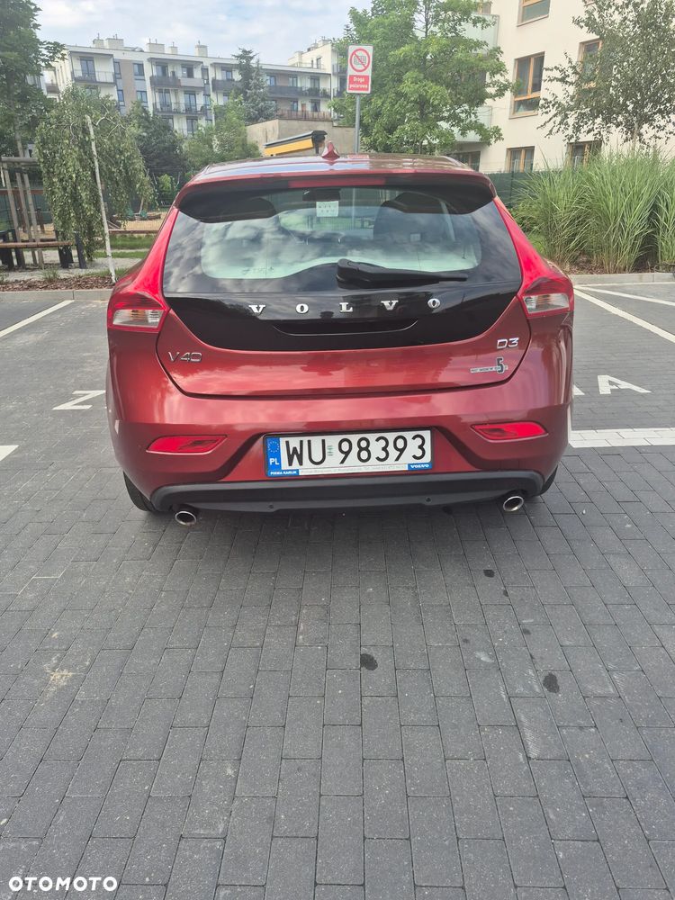 Volvo V40 D3 Summum - 13