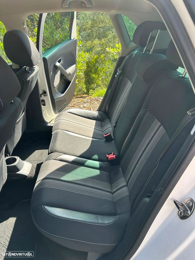 VW Polo 1.6 TDI DSG MATCH - 6
