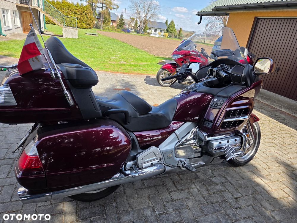 Honda GL - 4