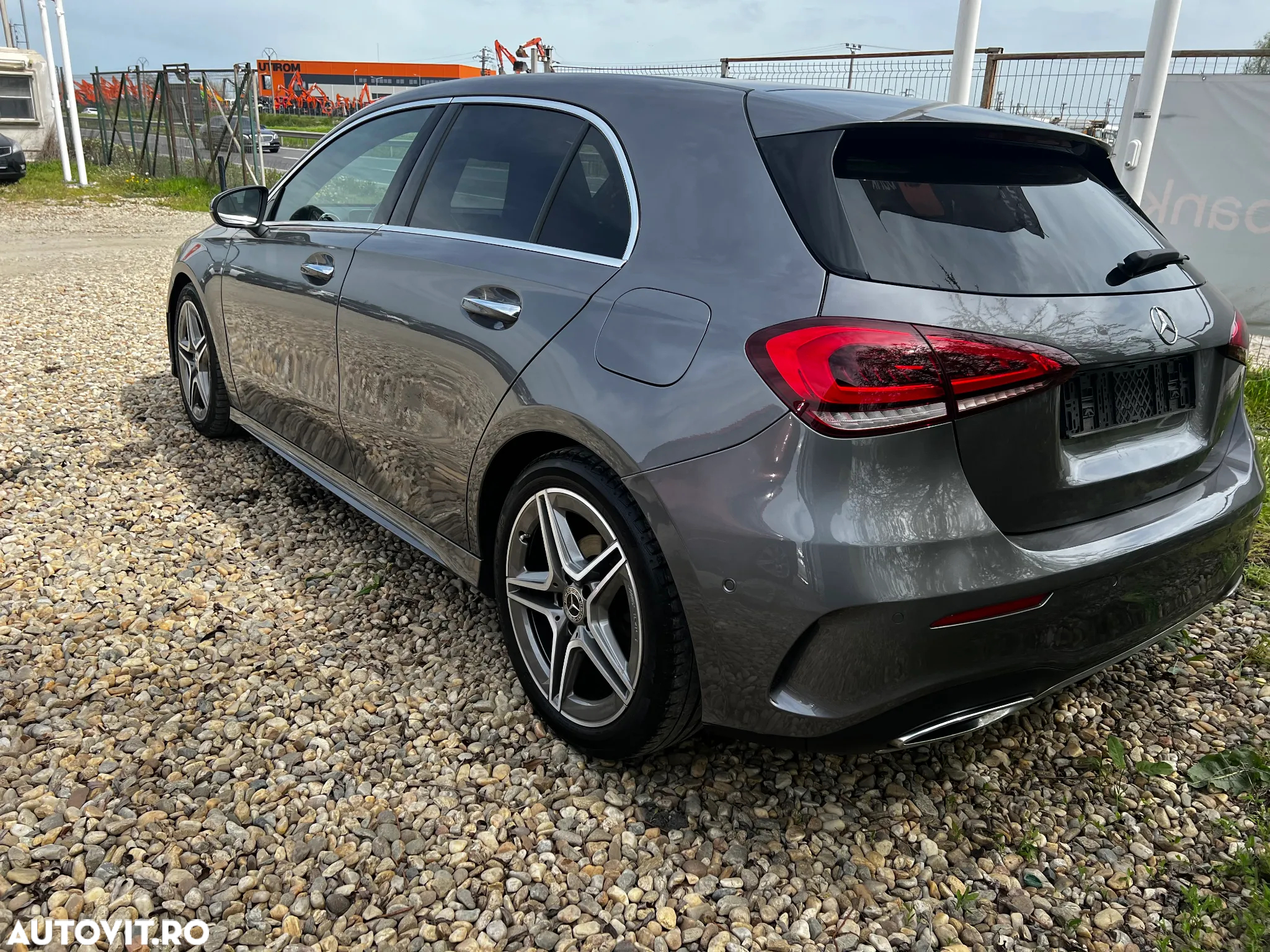Mercedes-Benz A 180 d 7G-DCT AMG Line - 7
