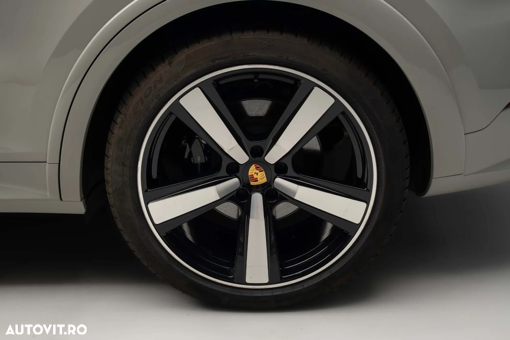 Porsche Cayenne Coupe E-Hybrid Tiptronic S - 13