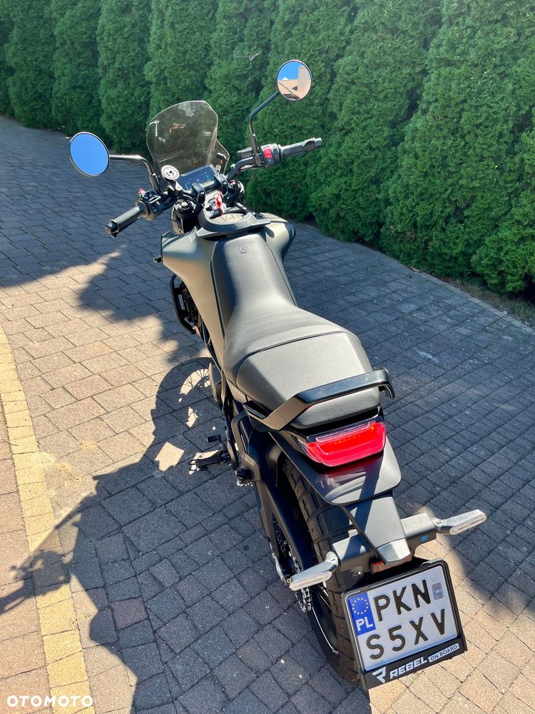 Husqvarna Svartpilen - 10