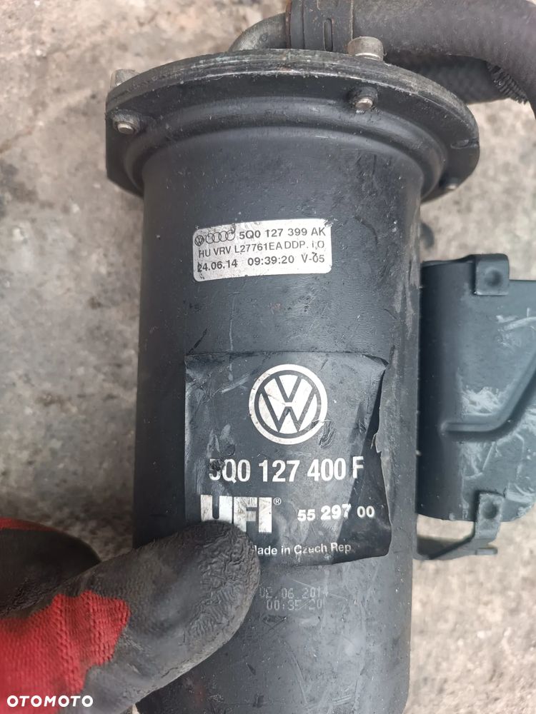 OBUDOWA FILTRA PALIWA VW TIGUAN I SKODA OCTAVIA III  5NA 5Q0127400F - 2