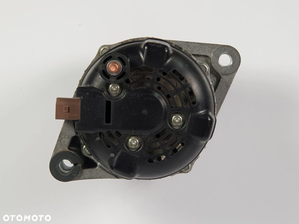 JEEP COMPASS 1.4T od 2018 r Alternator - 4