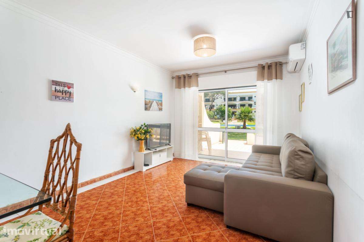 Apartamento com 2 quartos - localizado em Vilamoura - Grande imagem: 3/35
