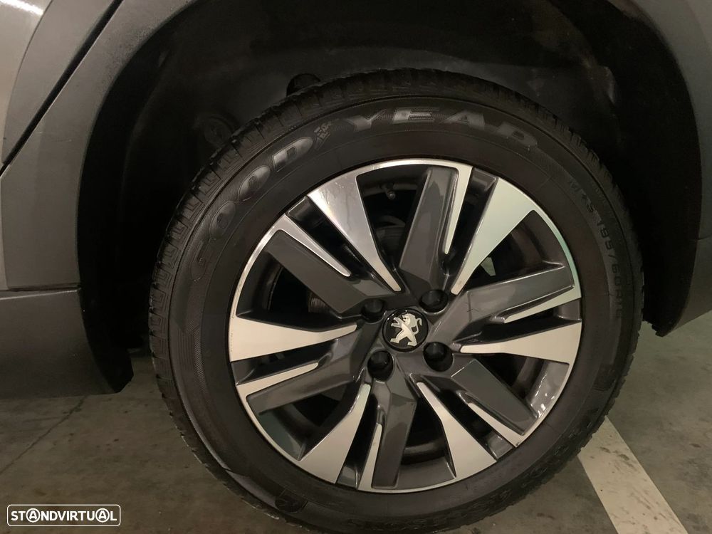 Peugeot 2008 1.6 BlueHDi Allure - 9