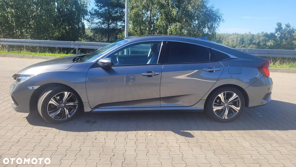 Honda Civic 1.5 T Executive CVT - 16