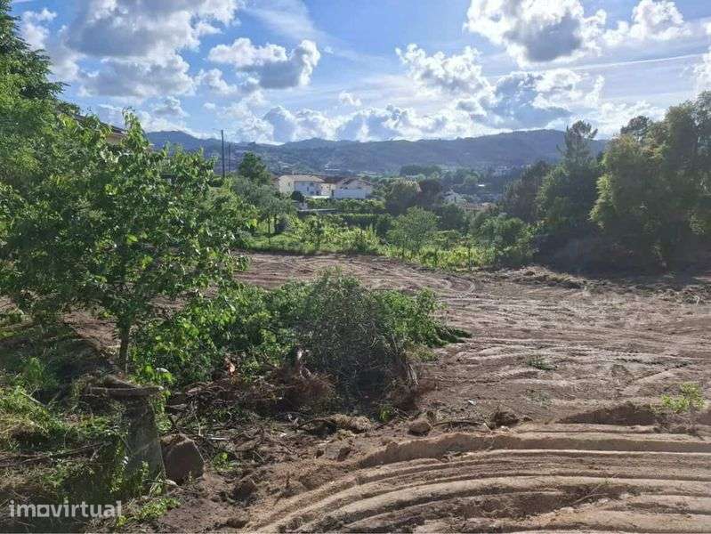 Terreno 4100m2 com possibilidade de construção. - Grande imagem: 5/12