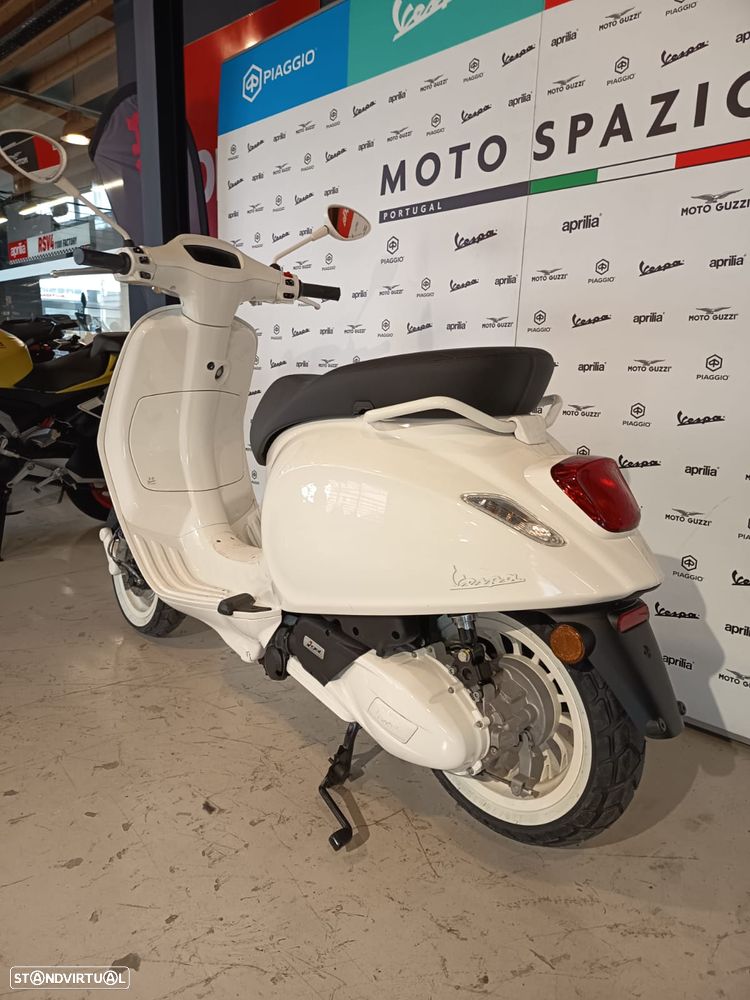 Vespa Sprint 125 ABS - 2