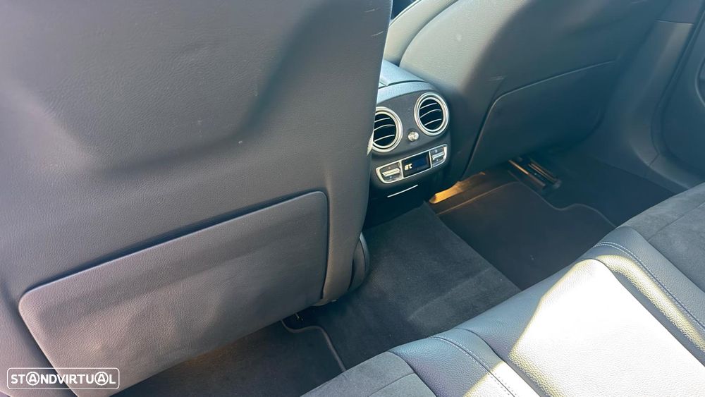 Mercedes-Benz E 300 de AMG Line 4Matic - 36