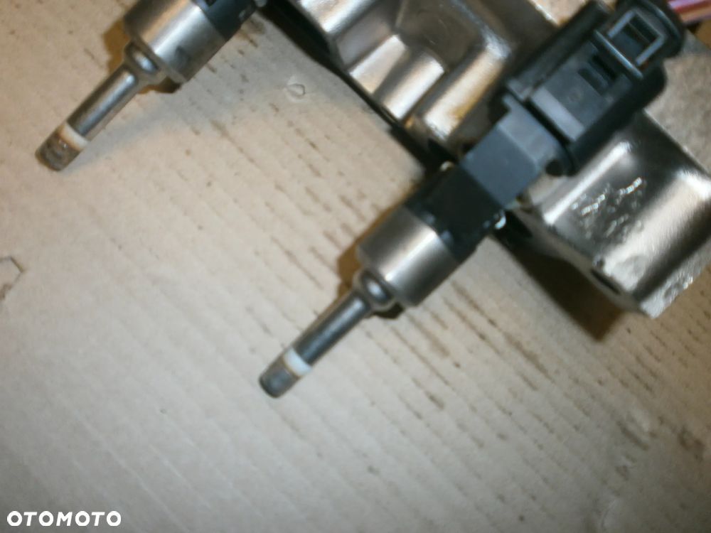 WTRYSKIWACZ 03C906036F 1.4 TSI VW SKODA SEAT PO PRZEBIEGU 57TYŚKM GWARANCJA - 2