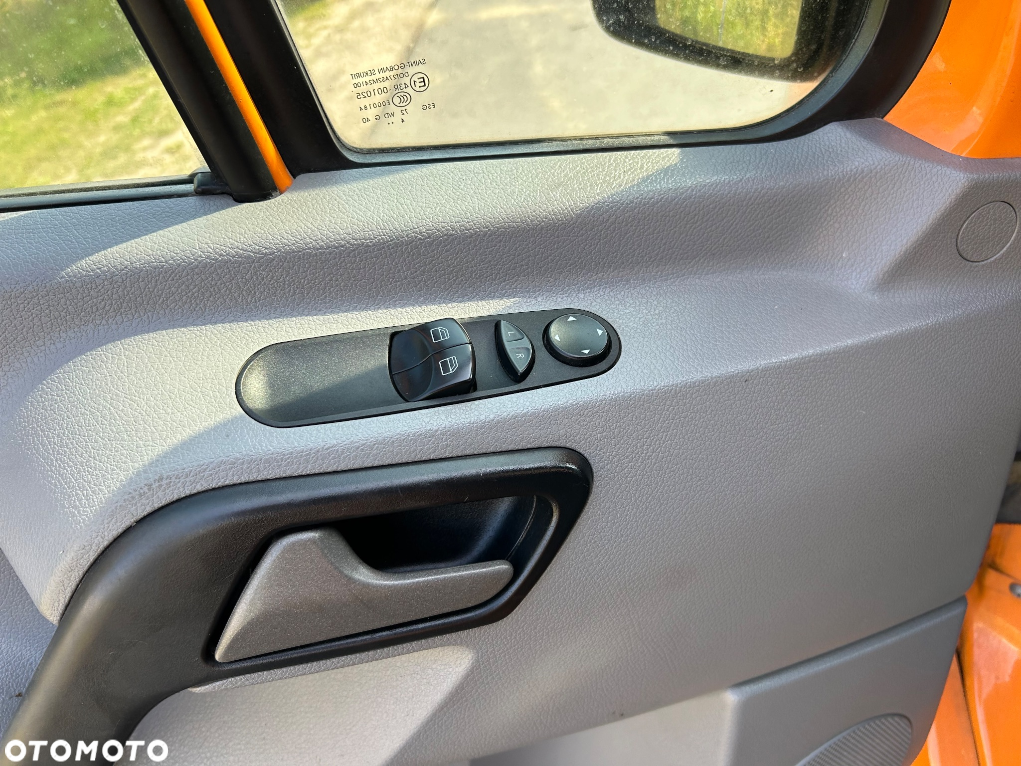 Mercedes-Benz Sprinter - 10