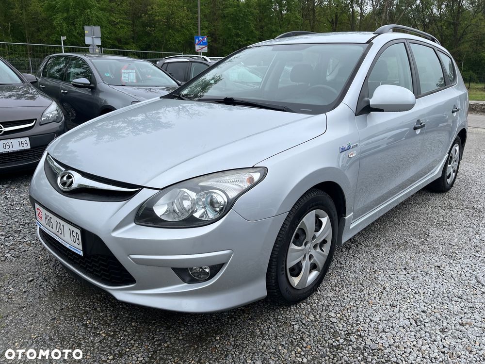 Hyundai i30 1.6 blue Comfort - 1