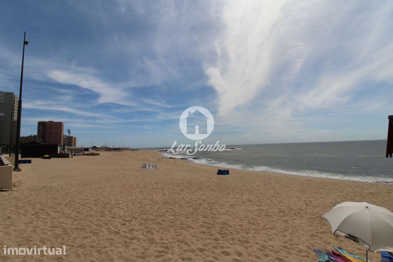 Apartamento T4 com Vista Mar em Aver-o-Mar