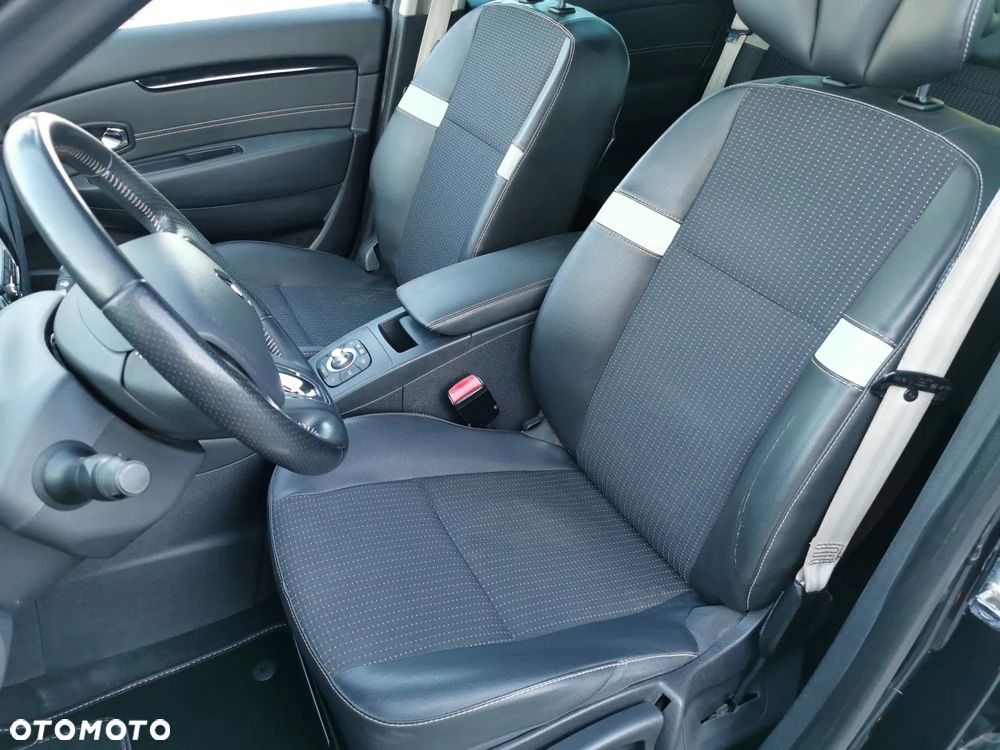 Renault Scenic Energy dCi 110 S&S Bose Edition - 10