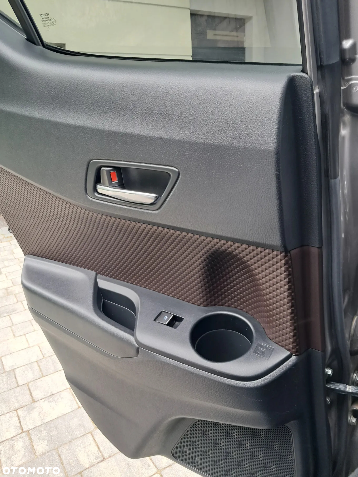 Toyota C-HR 1.8 Hybrid Premium - 21