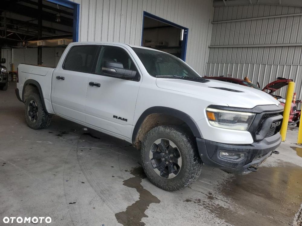 RAM 1500 - 5