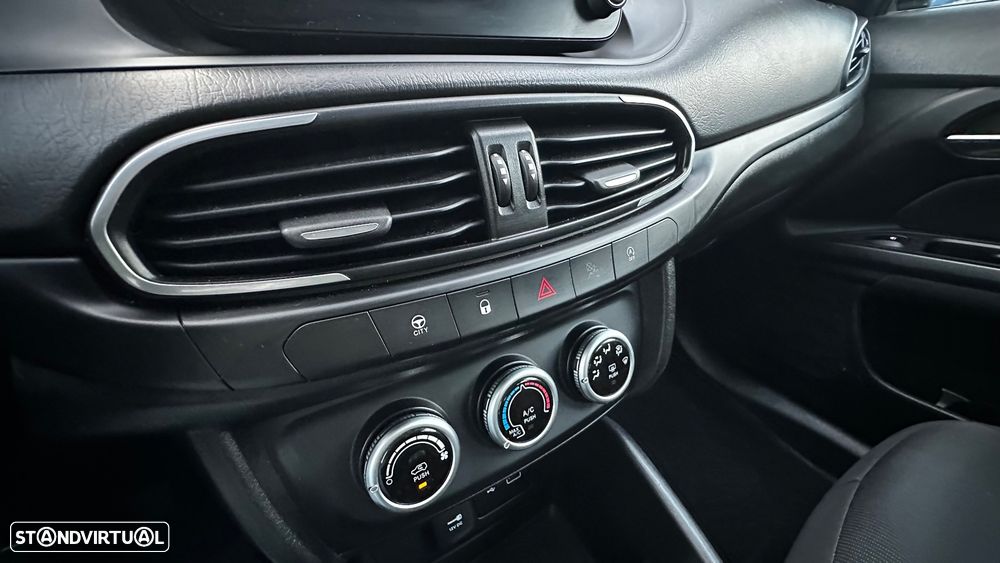 Fiat Tipo 1.3 Multijet City Life - 43