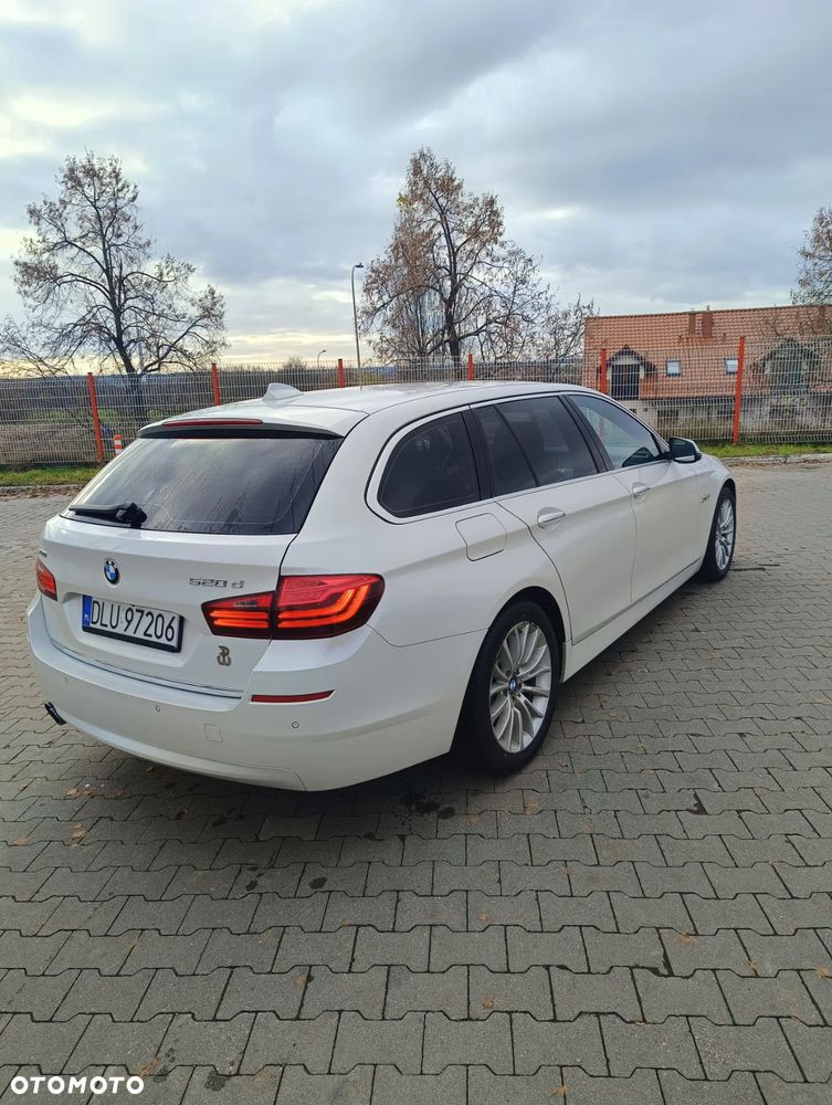 BMW Seria 5 520d Luxury Line - 5