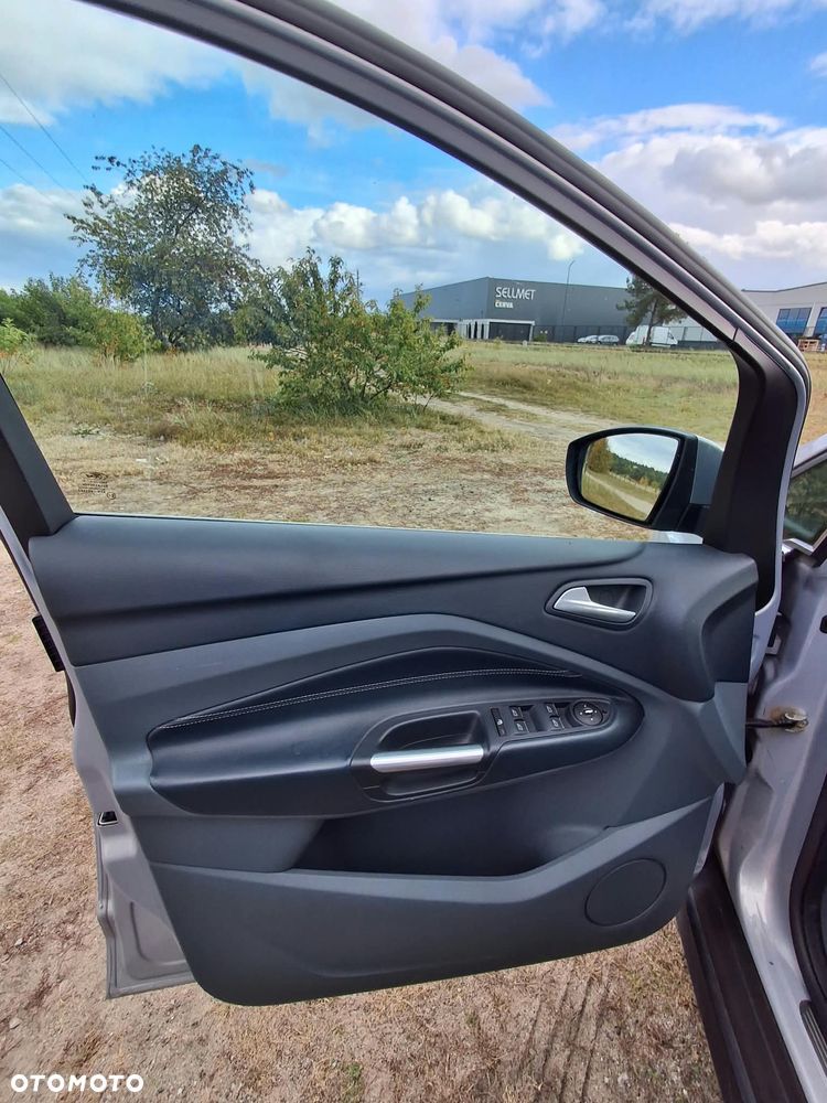 Ford C-MAX 2.0 TDCi Titanium - 15