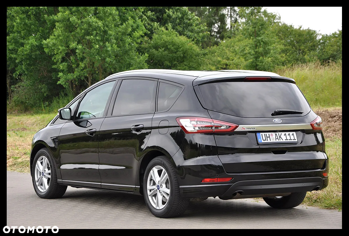 Ford S-Max 2.0 EcoBlue Titanium - 19