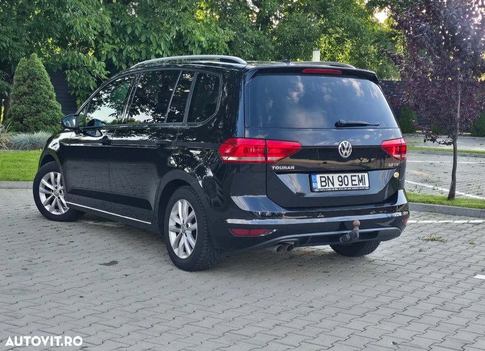Volkswagen Touran 2.0 TDI DSG Highline - 14