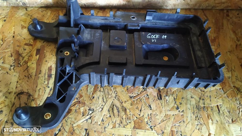 BASE DA BATERIA VOLKSWAGEN GOLF VI 1K0915333H - 1