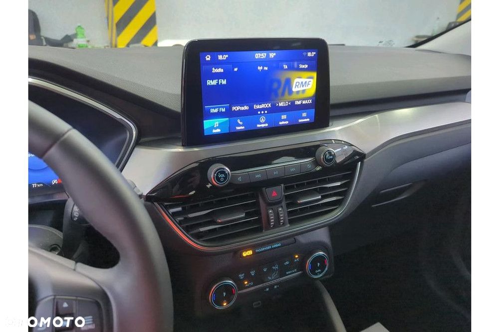 Ford Kuga - 7