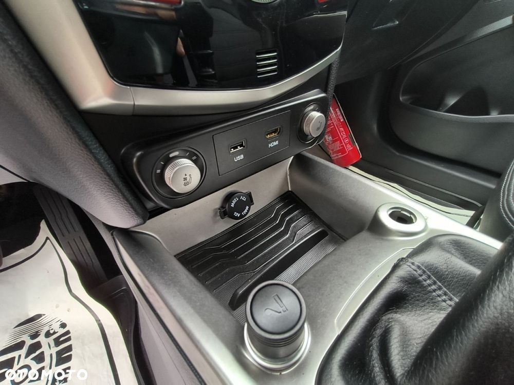 SsangYong/KGM Tivoli - 12