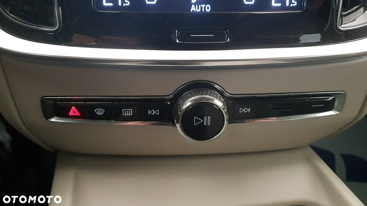 Volvo V60 - 30