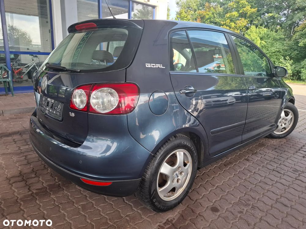 Volkswagen Golf Plus 1.6 FSI Trendline - 3