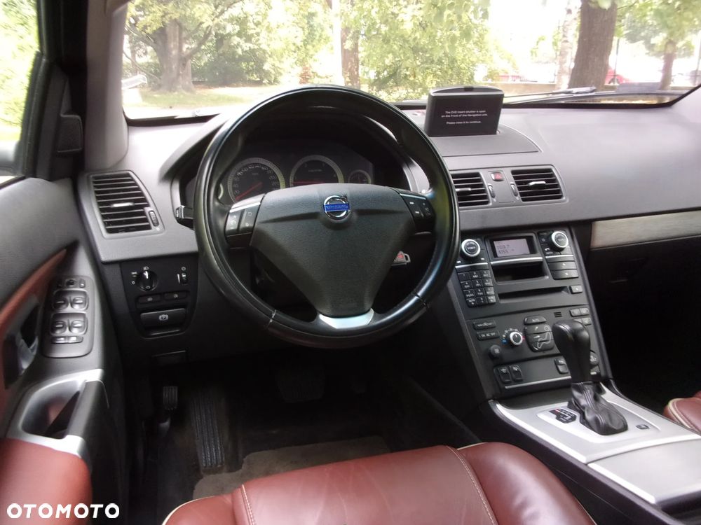 Volvo XC 90 D5 AWD Executive - 19