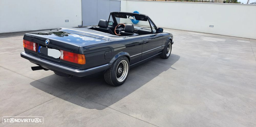 BMW 320 i Cabriolet - 6