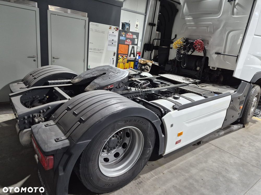 Renault T440 - 3