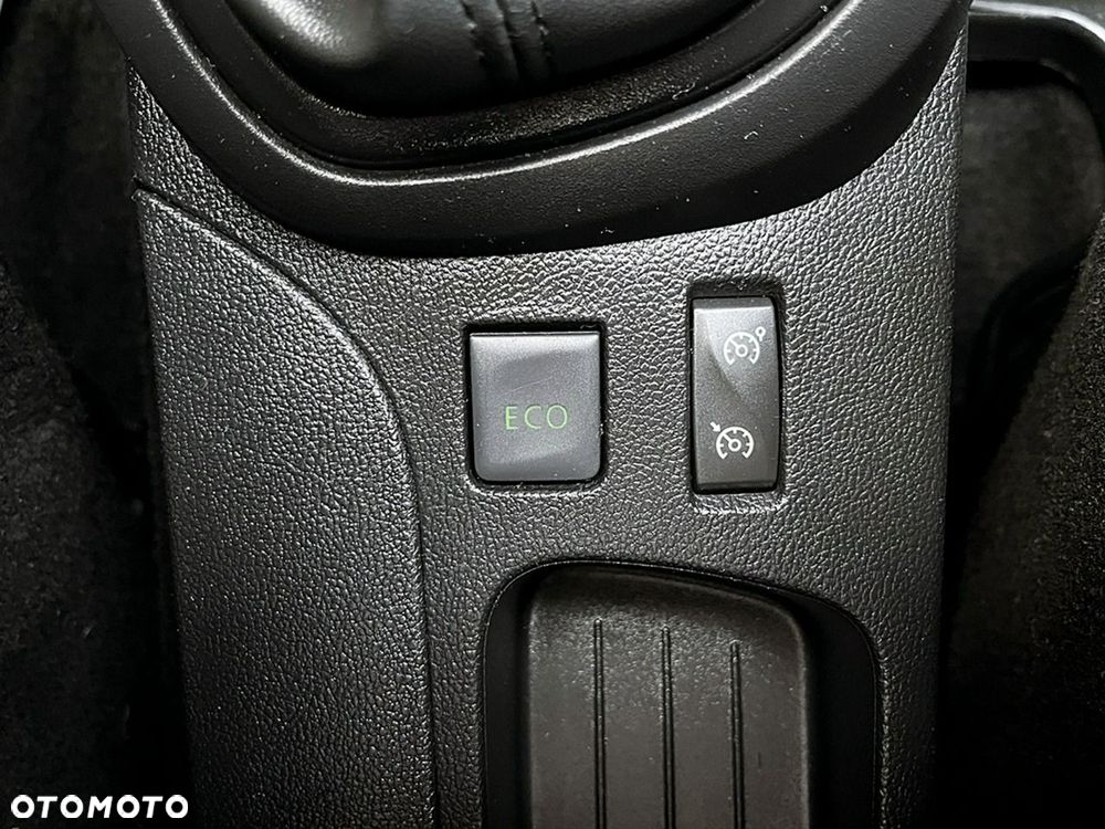 Renault Captur - 22