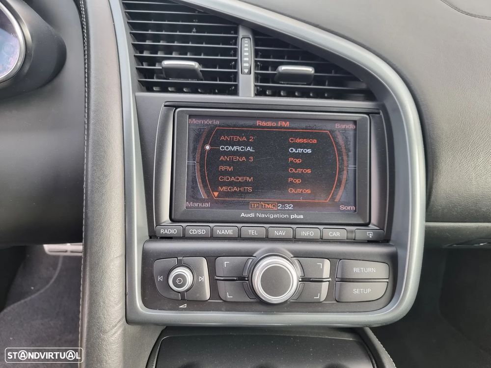 Audi R8 Coupé 4.2 FSI quattro R tronic - 14