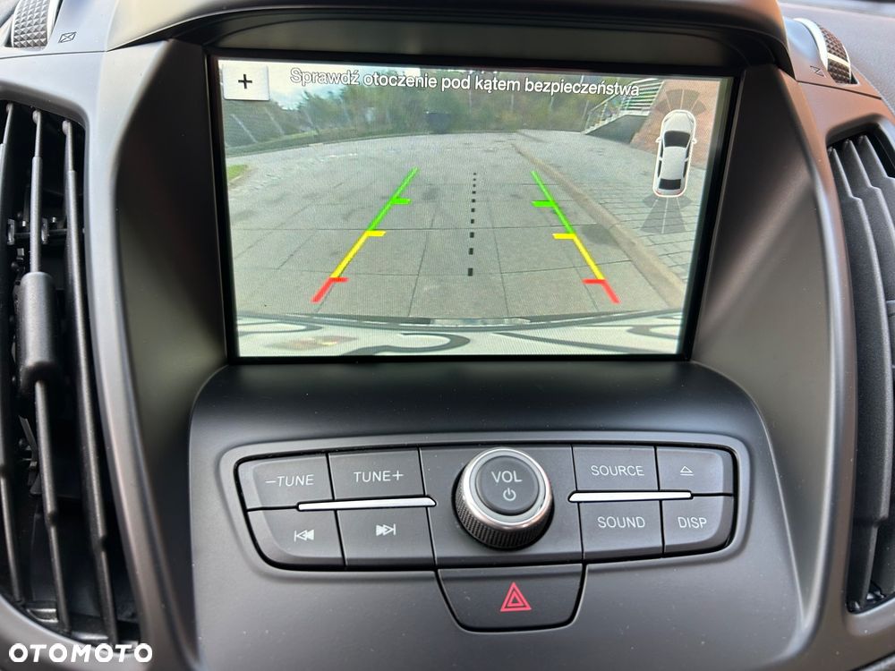 Ford Kuga 1.5 EcoBoost 2x4 ST-Line - 34