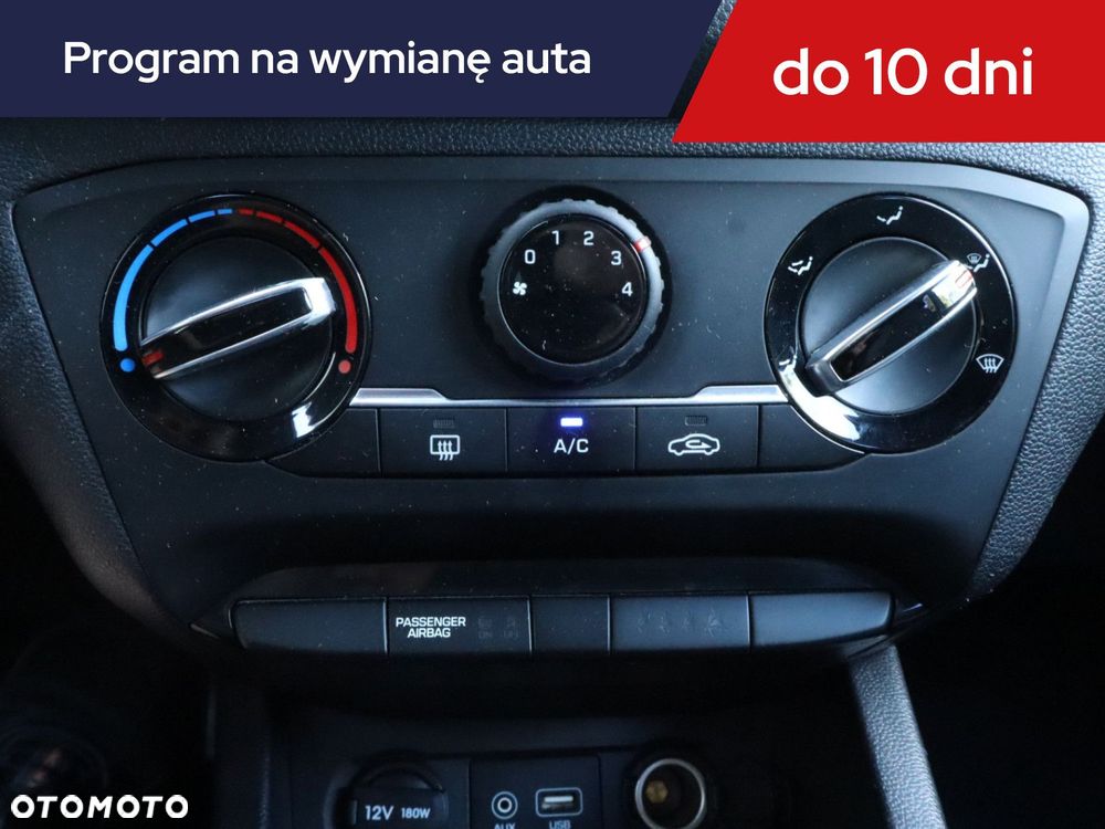 Hyundai i20 - 18