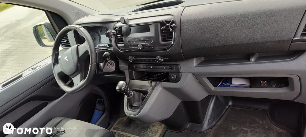 Peugeot Expert Kombi Standard 2,8t - 5