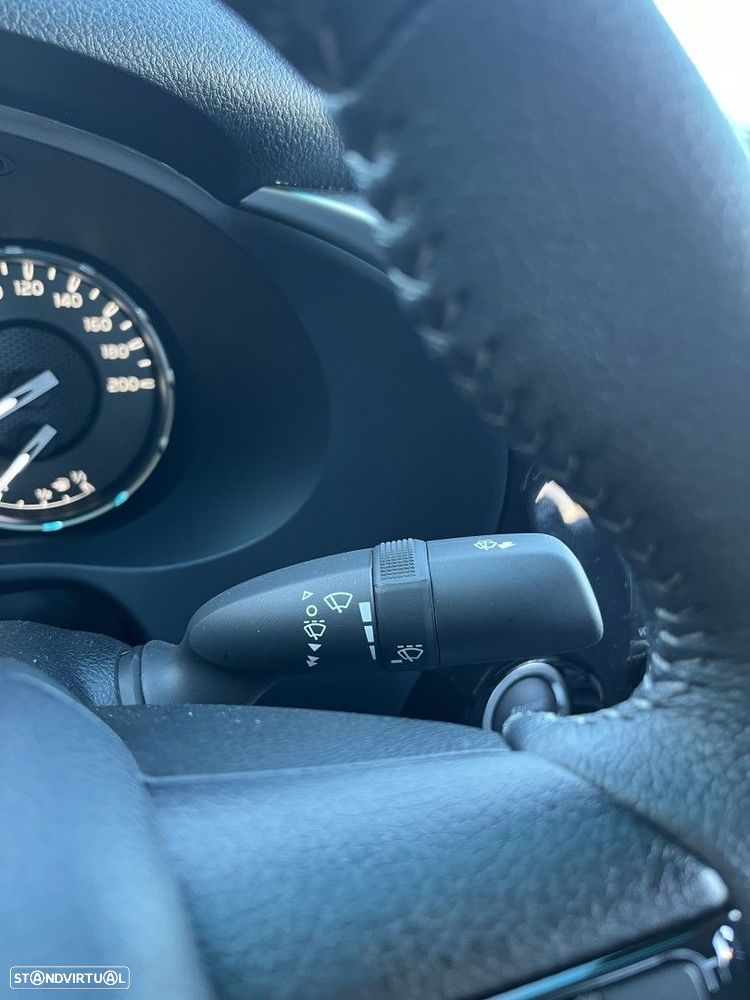 Toyota Hilux 2.4 D-4D 4WD CD CM Aut. - 15