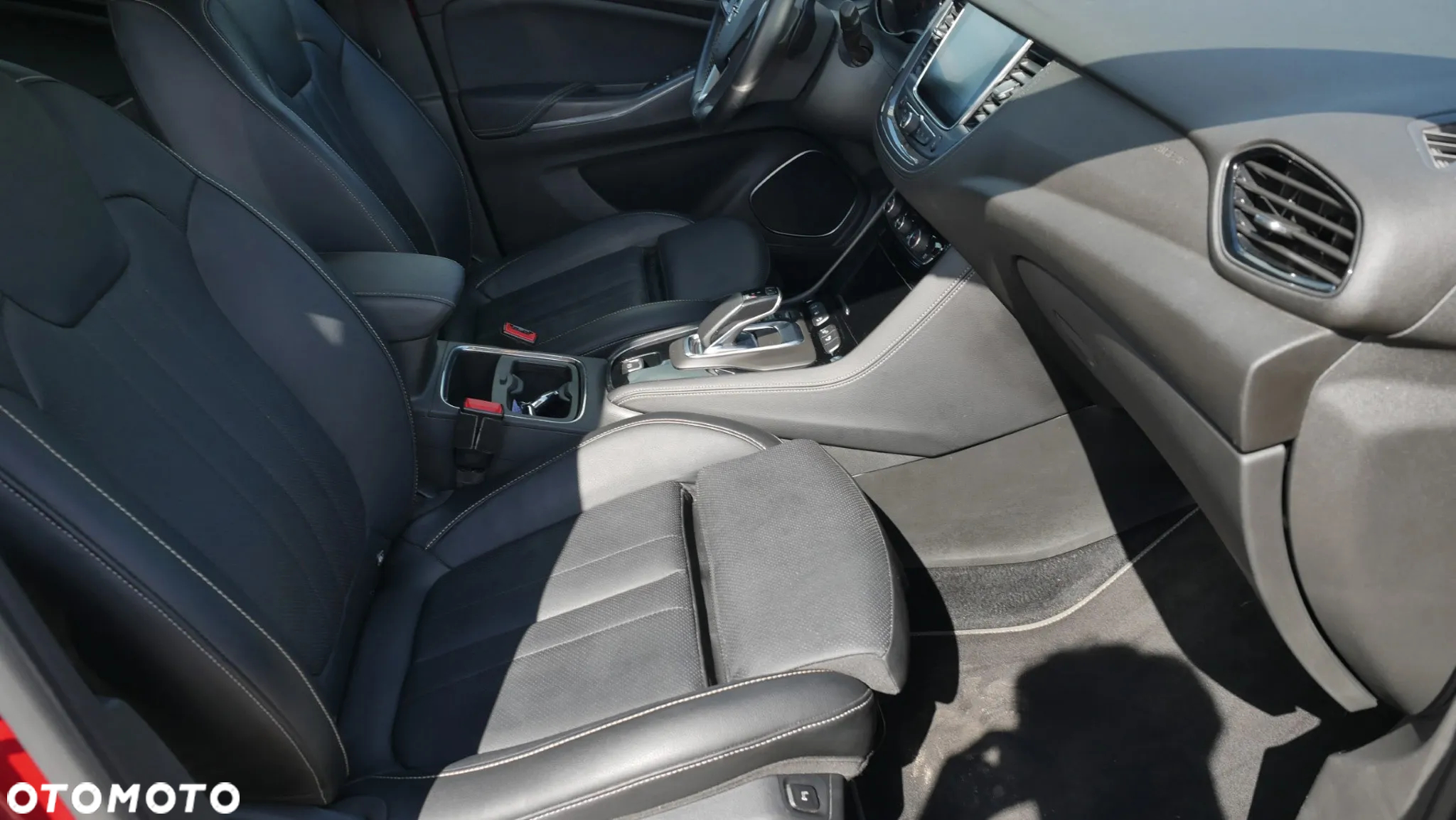 Opel Grandland X 1.6 T PHEV 4x4 Ultimate - 24